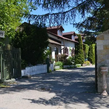 Privatunterkunft Dworek Sw. Antoniego Ii